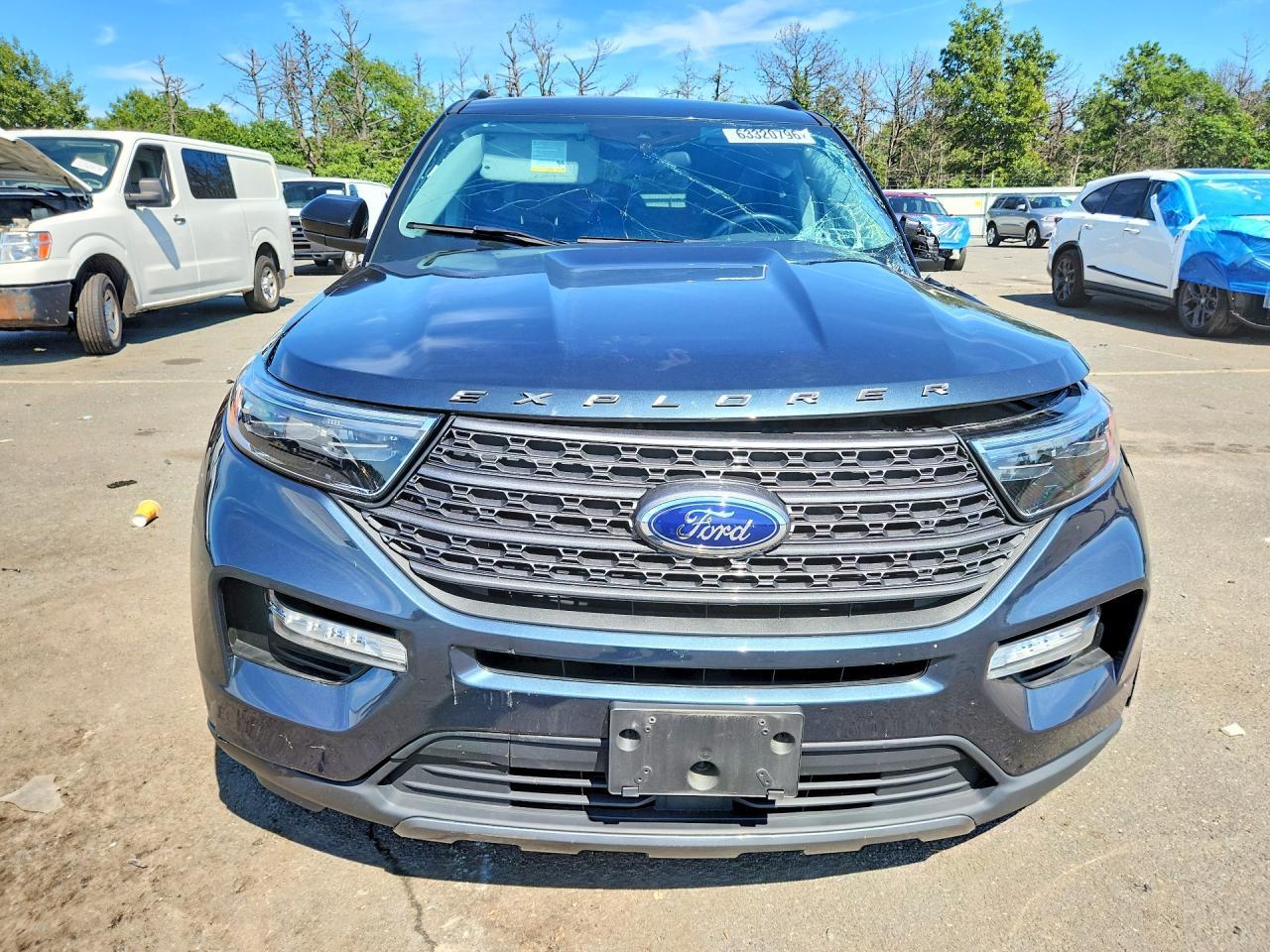2023 Ford Explorer Xlt - zdjęcie 5