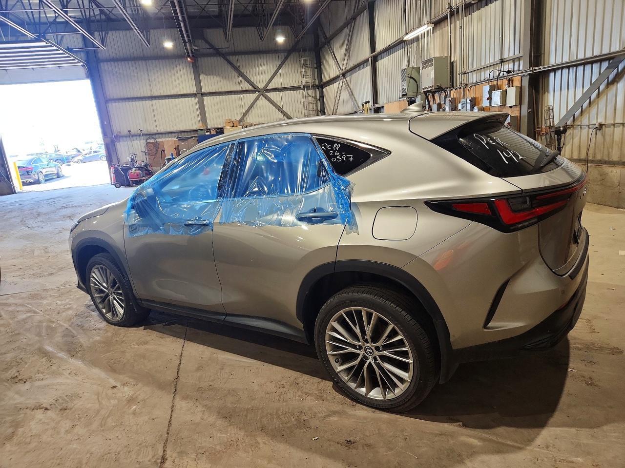 2022 Lexus Nx 350 - zdjęcie 2