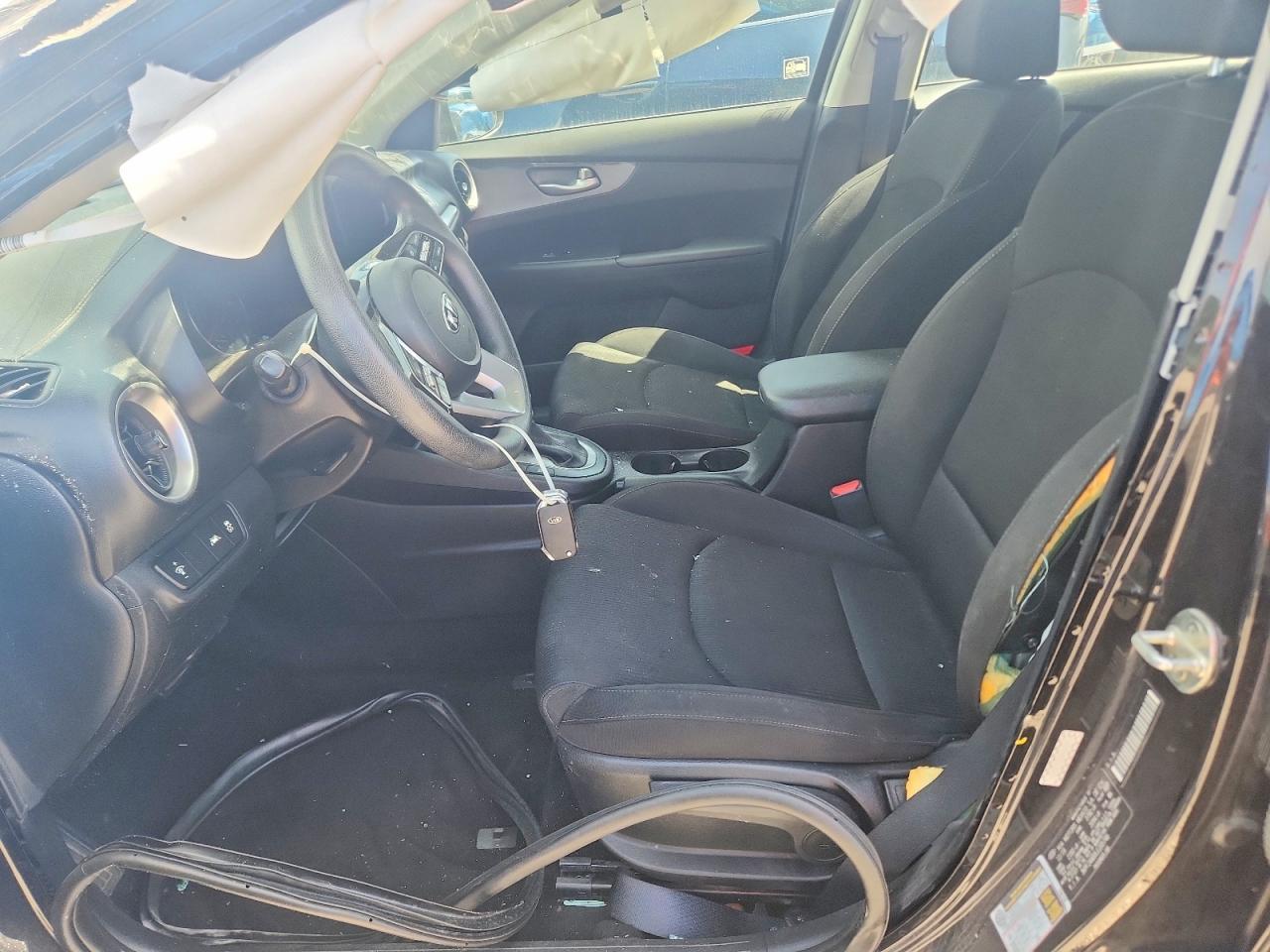 2020 Kia Forte Lxs - zdjęcie 7