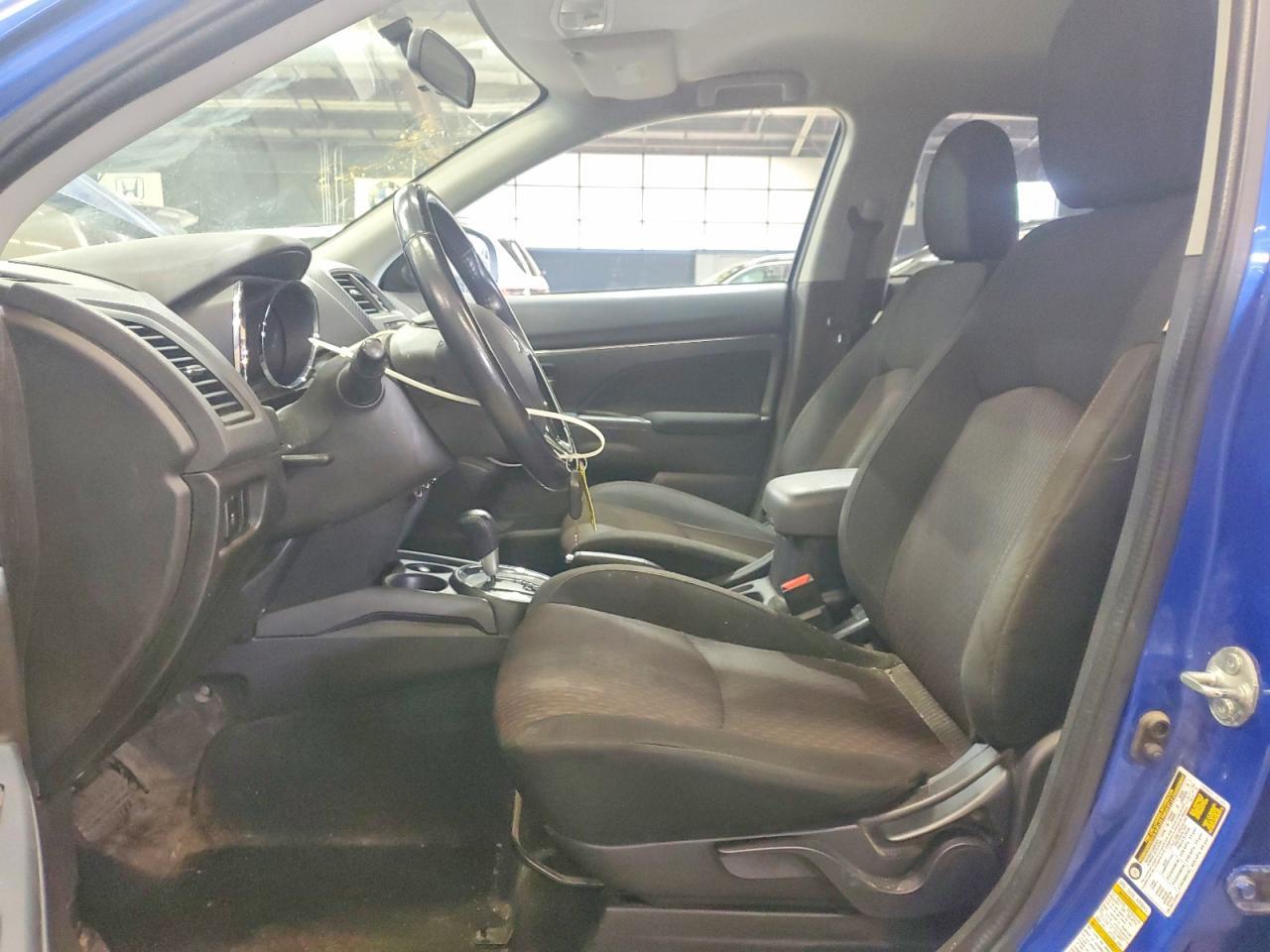 2017 Mitsubishi Outlander Sport Es - zdjęcie 7