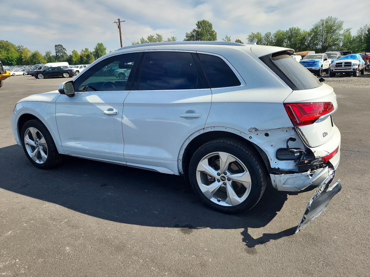 2021 Audi Q5 Premium Plus - zdjęcie 2