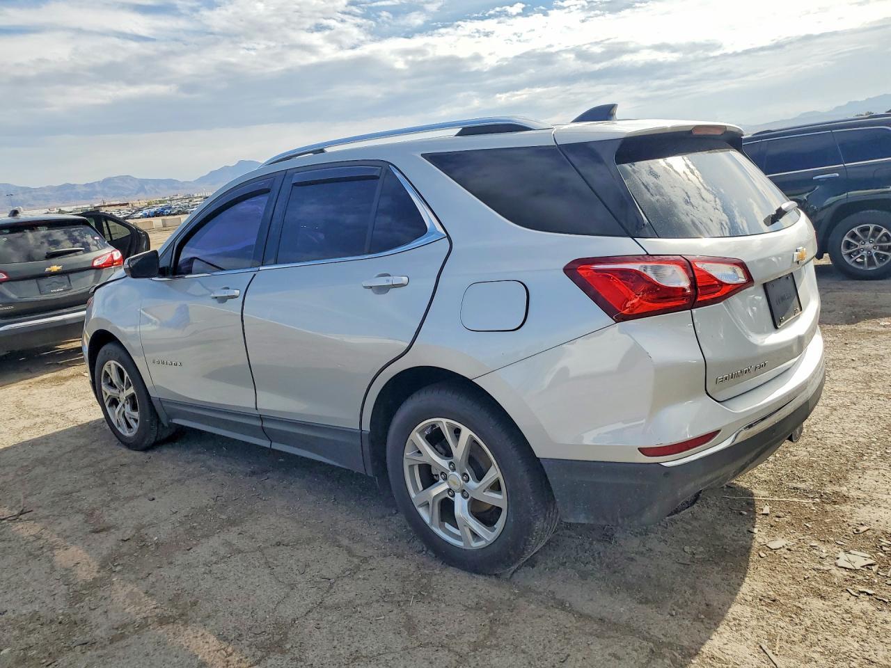 2019 Chevrolet Equinox Lt - zdjęcie 2