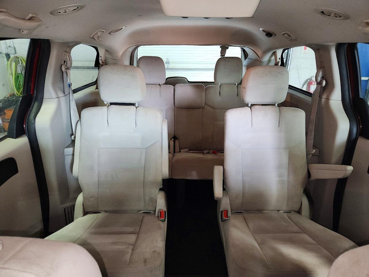 2014 Dodge Grand Caravan Sxt - zdjęcie 10