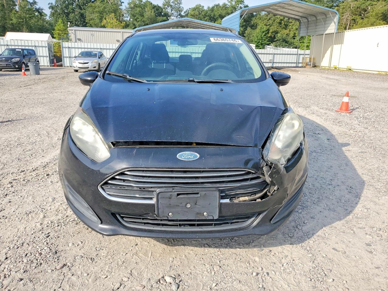 2018 Ford Fiesta Se - zdjęcie 5