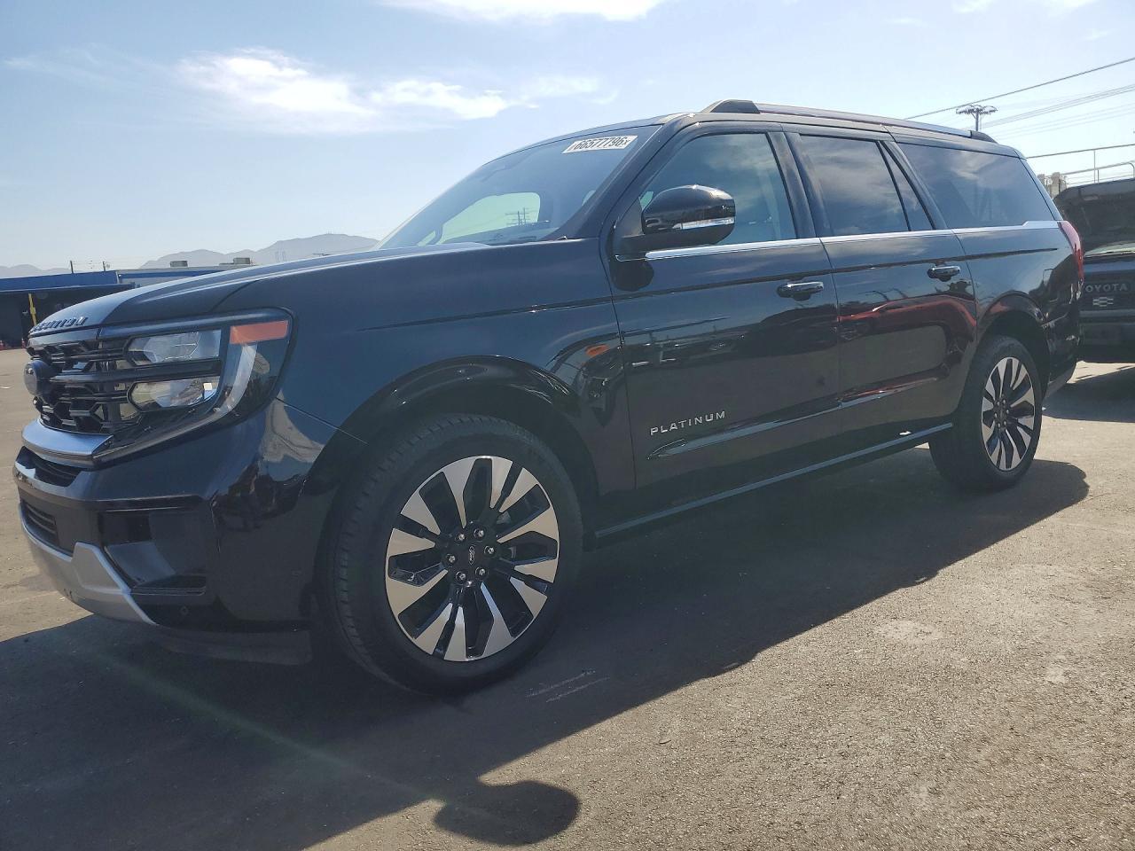 2025 Ford Expedition Max Platinum - zdjęcie główne