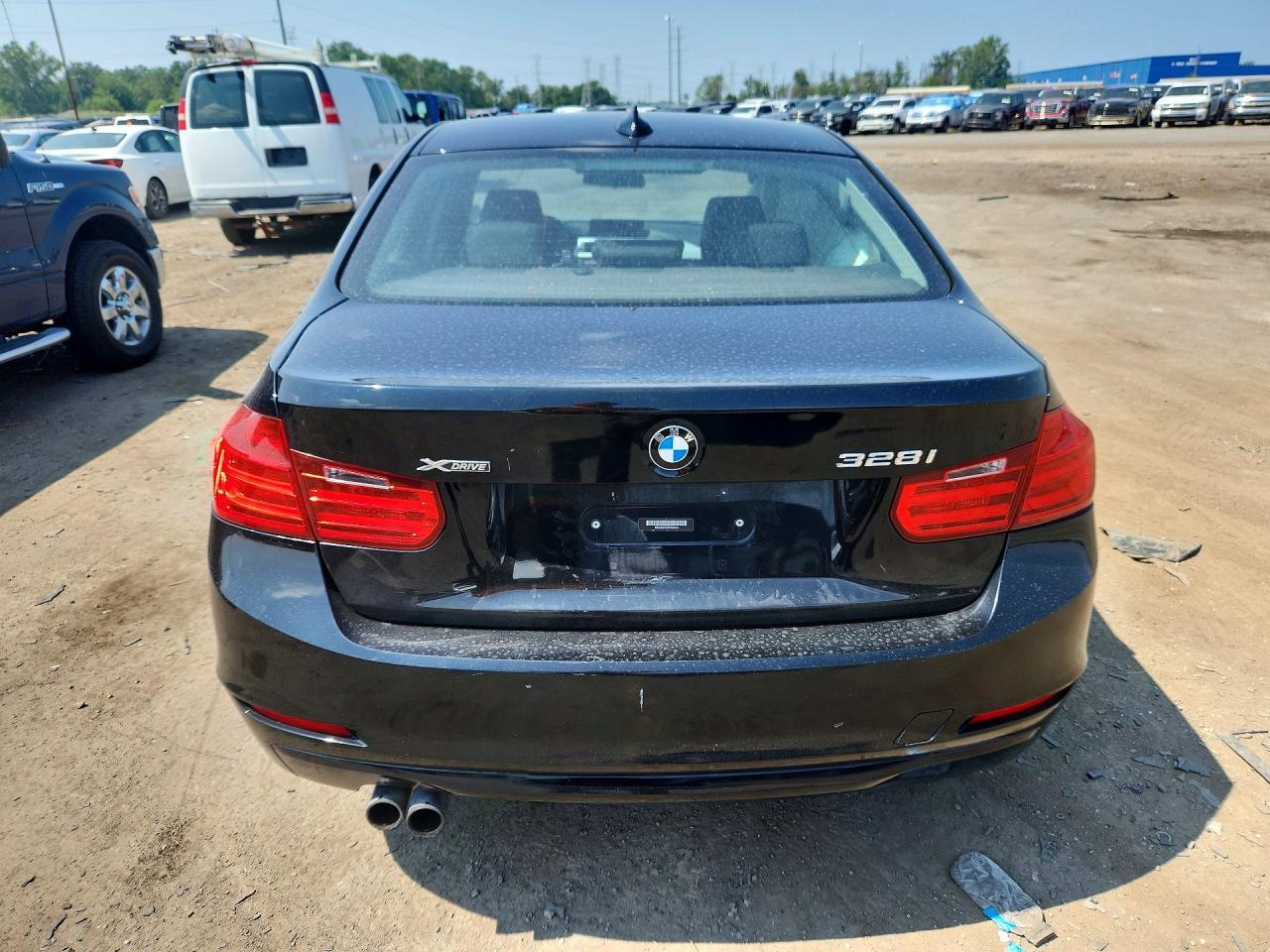 2013 BMW Seria 3 328i - zdjęcie 6