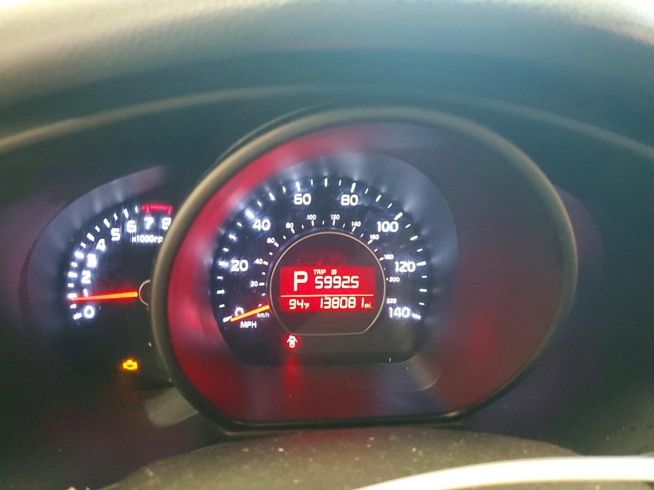 2014 Kia Soul Base - zdjęcie 9