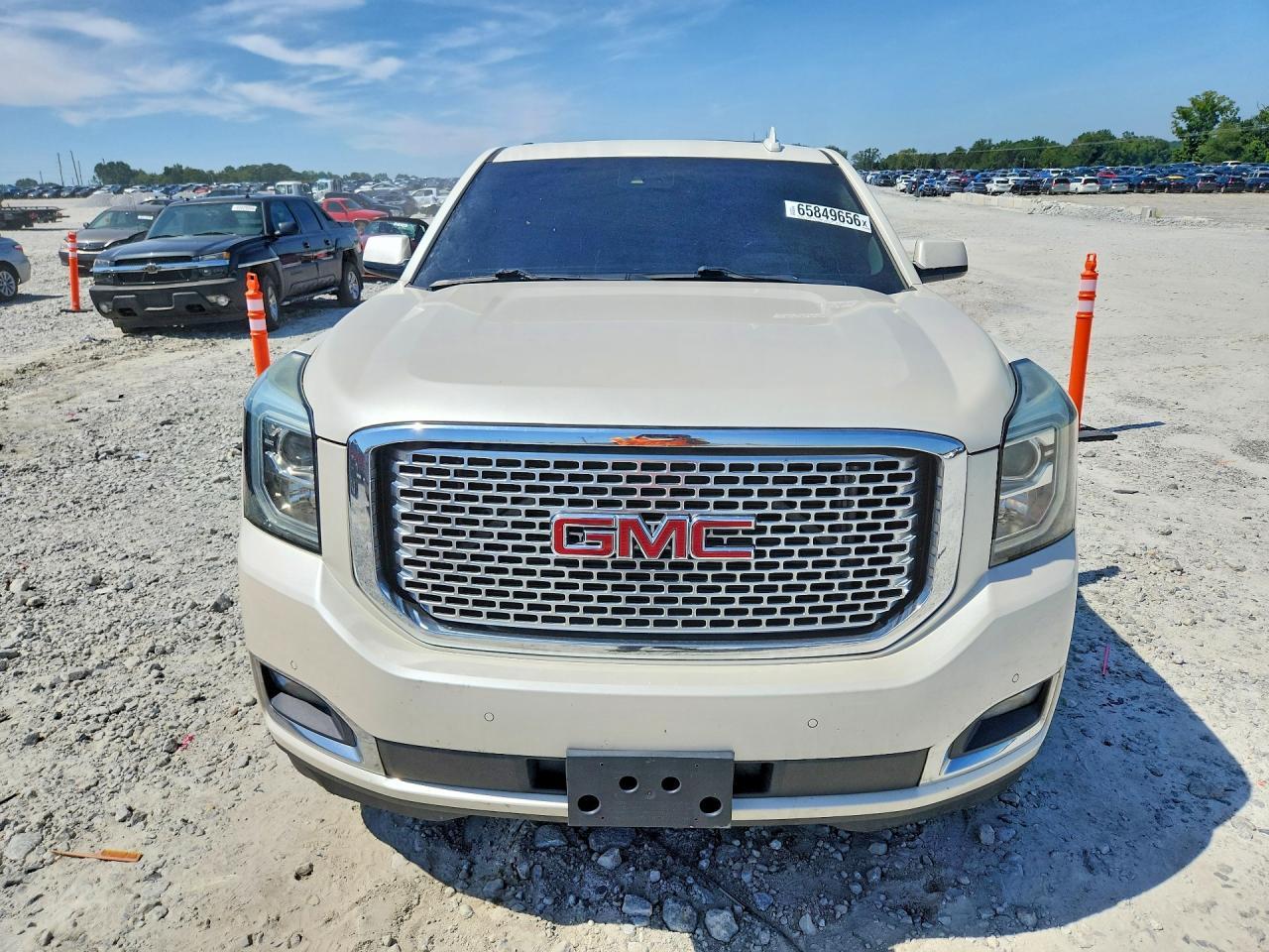 2015 GMC Yukon Denali - zdjęcie 5