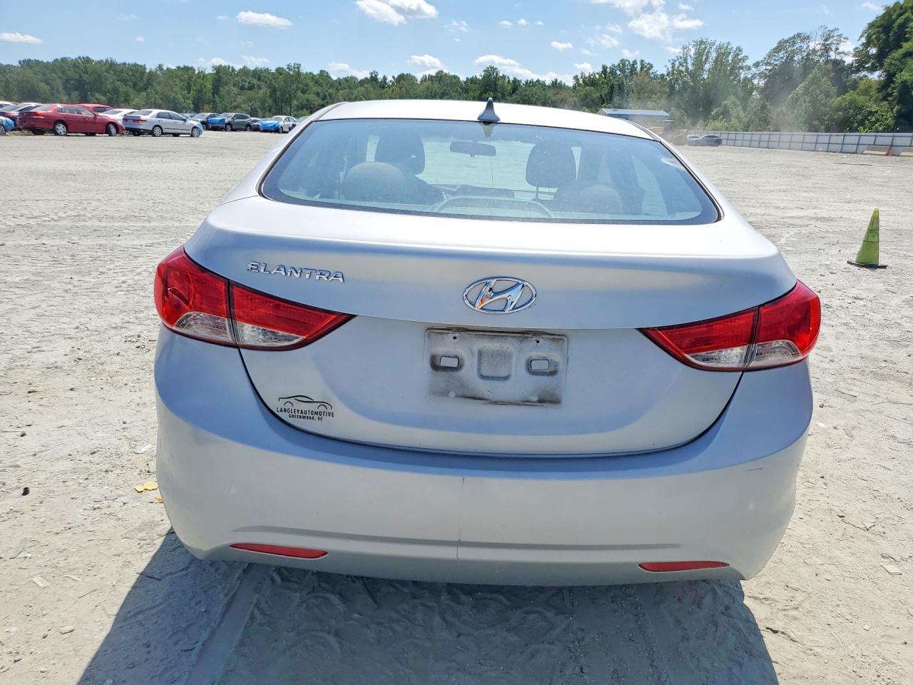 2013 Hyundai Elantra Gls - zdjęcie 6