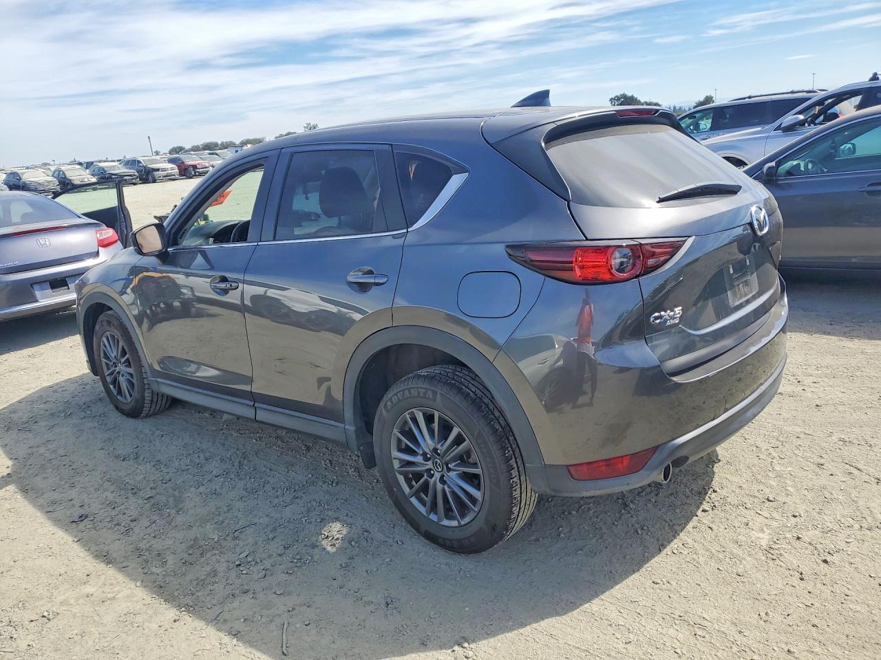 2021 Mazda Cx-5 Touring - zdjęcie 2