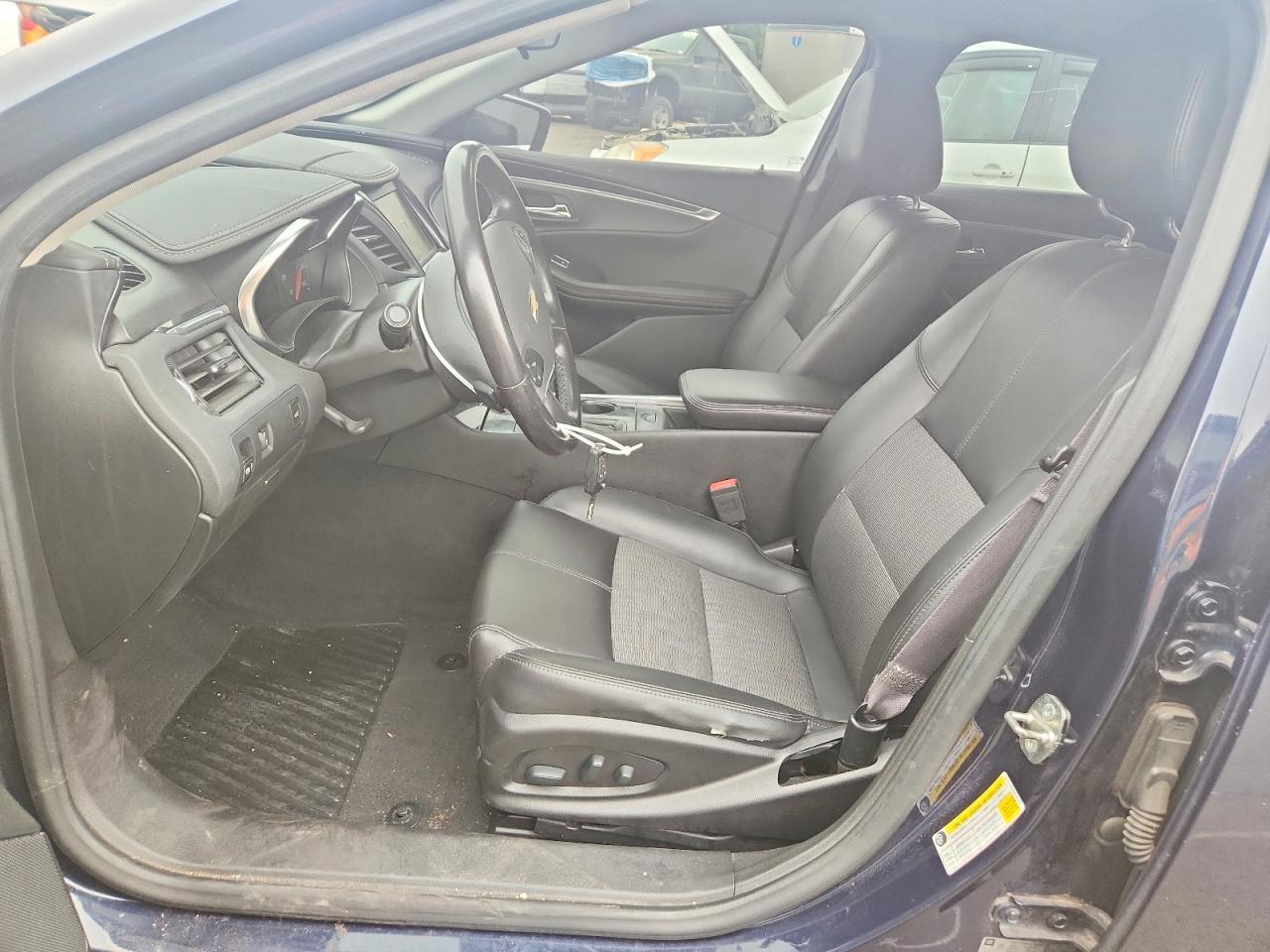 2017 Chevrolet Impala Lt - zdjęcie 7