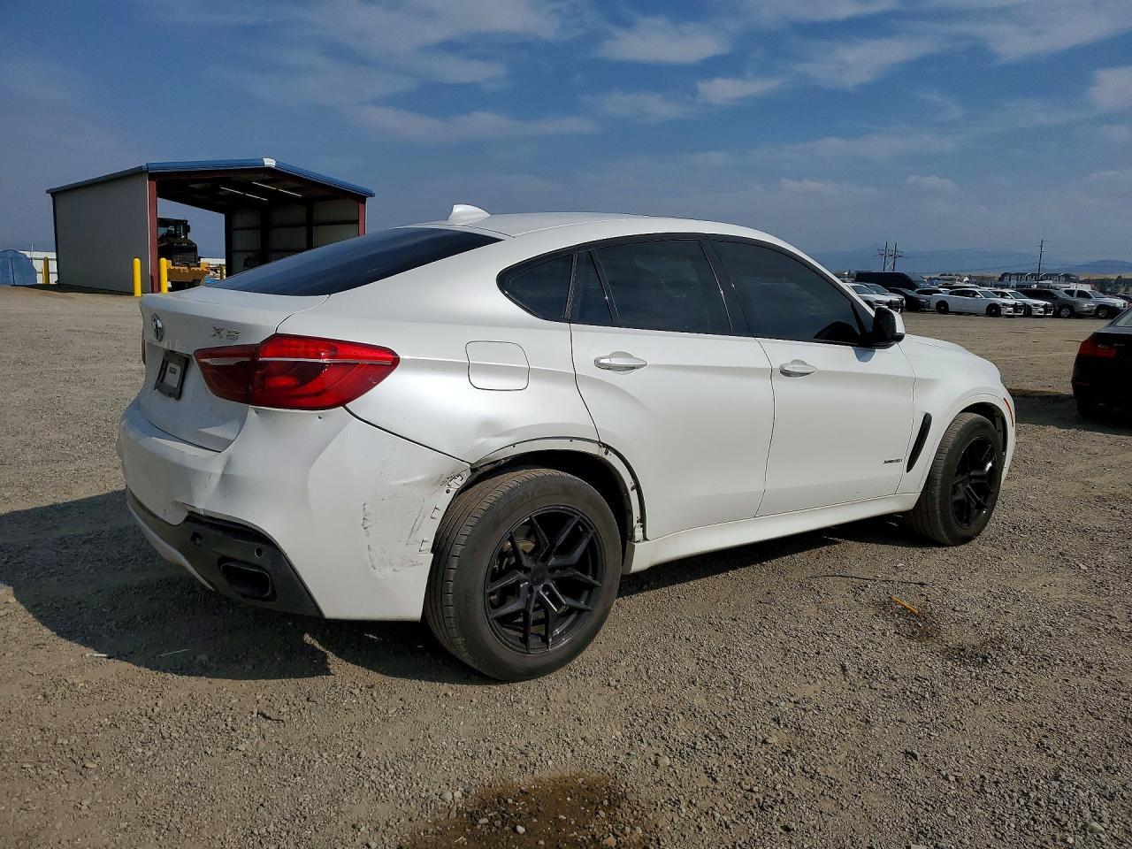 2016 BMW X6 xDrive35I - zdjęcie 3