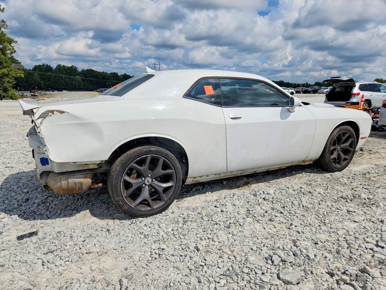 2019 Dodge Challenger Sxt - zdjęcie 3