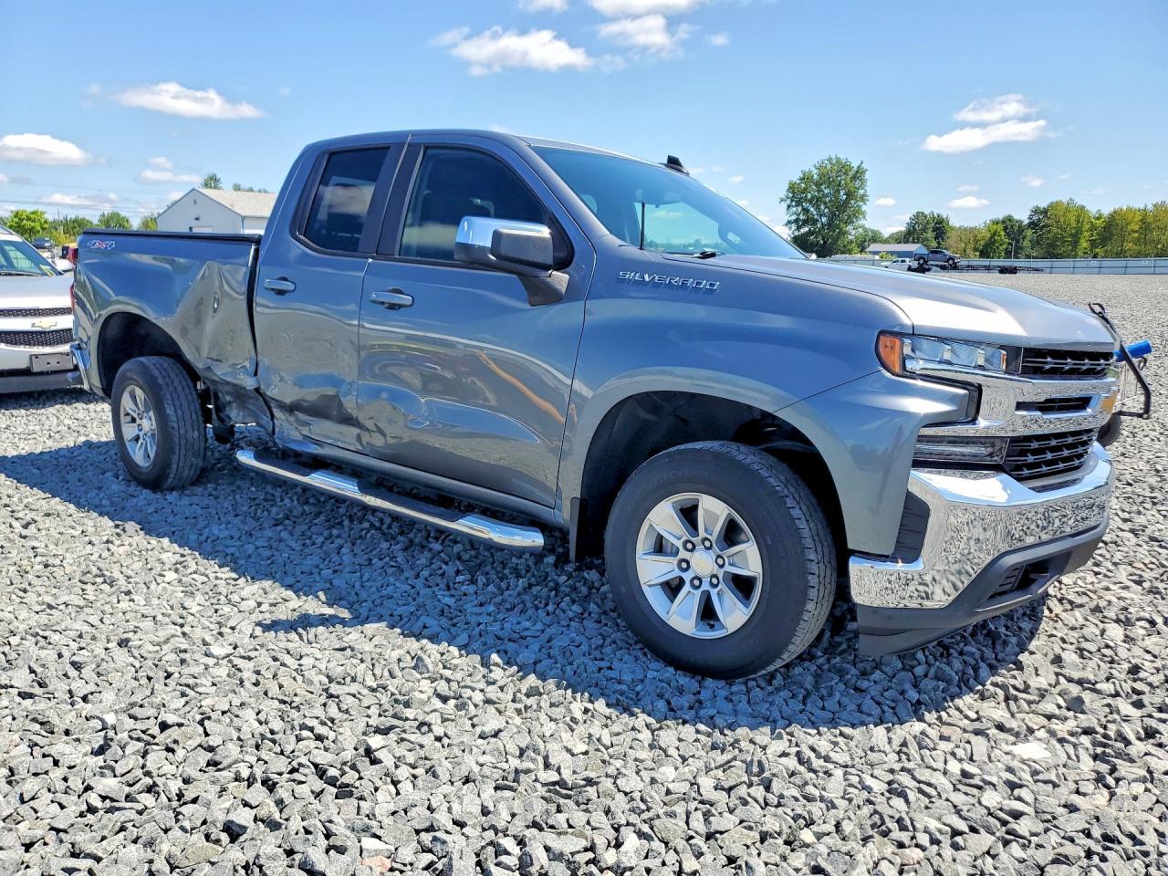 2020 Chevrolet Silverado K1500 Lt - zdjęcie 4