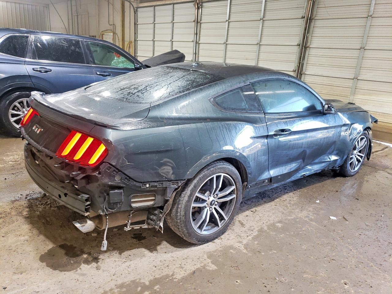 2015 Ford Mustang Gt - zdjęcie 3