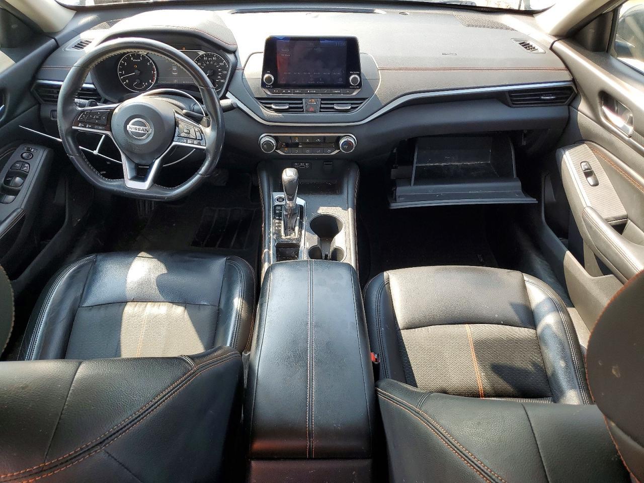 2019 Nissan Altima Sr - zdjęcie 8
