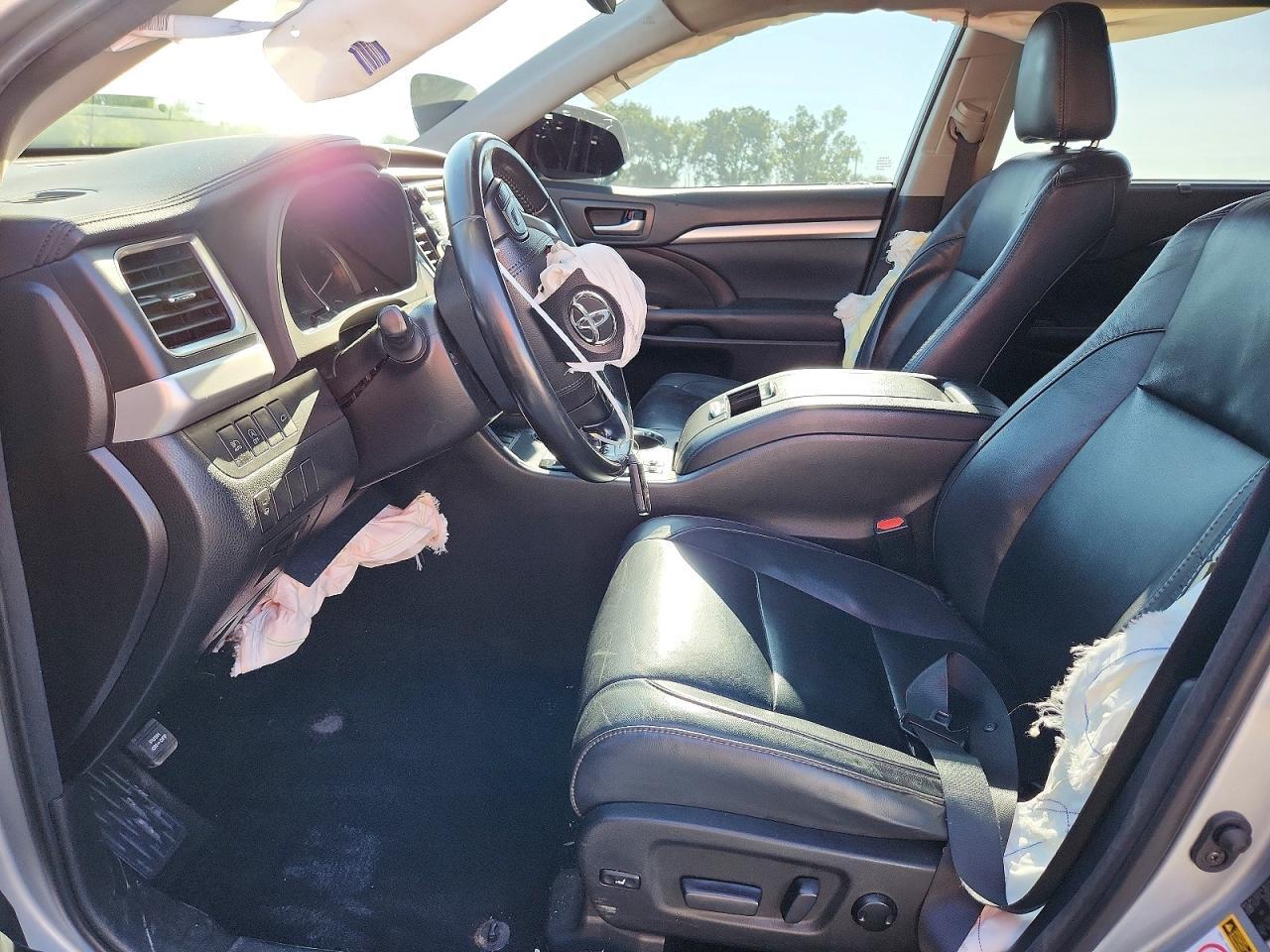 2018 Toyota Highlander Xle - zdjęcie 13