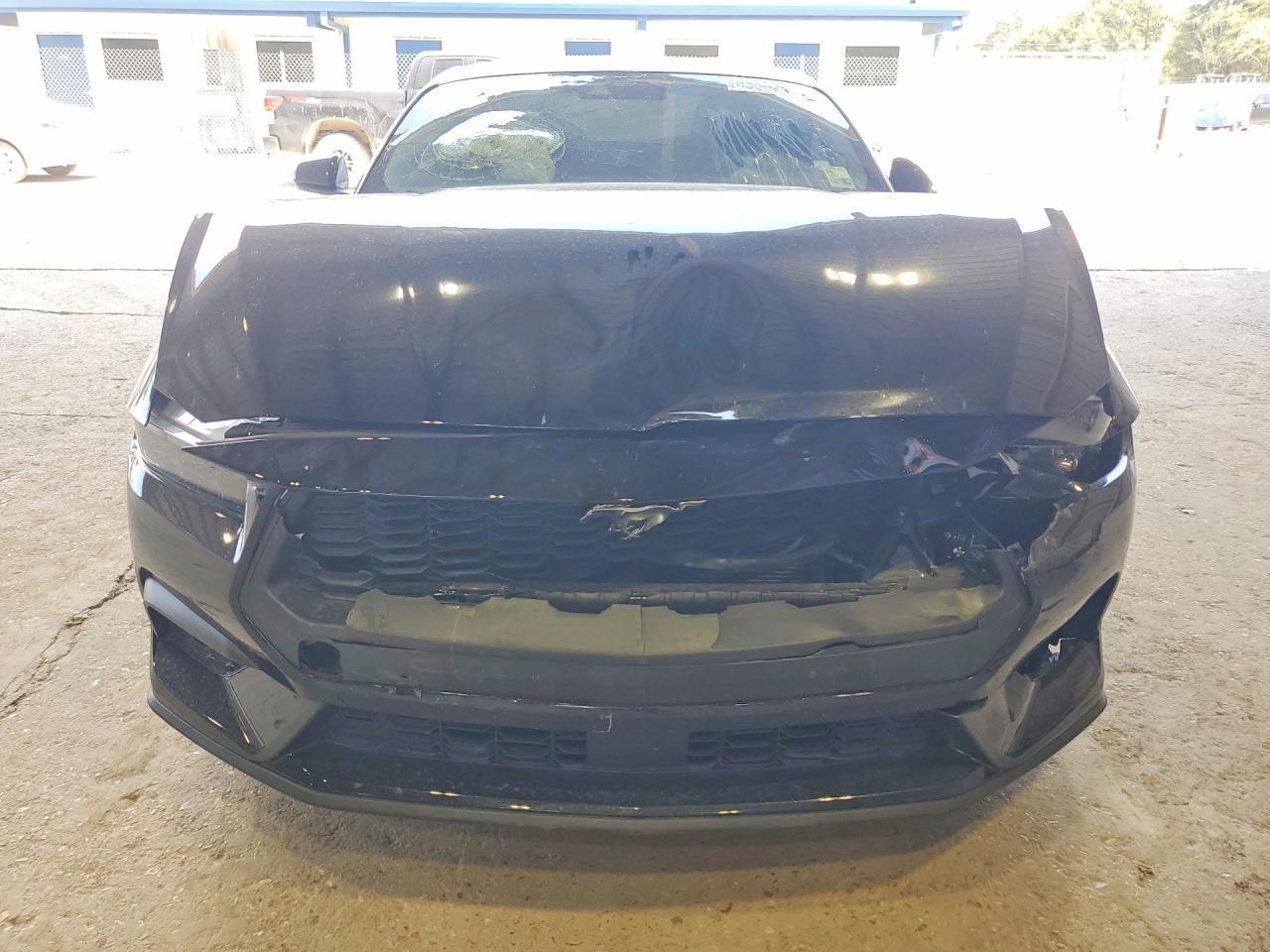 2026 Ford Mustang - zdjęcie 5