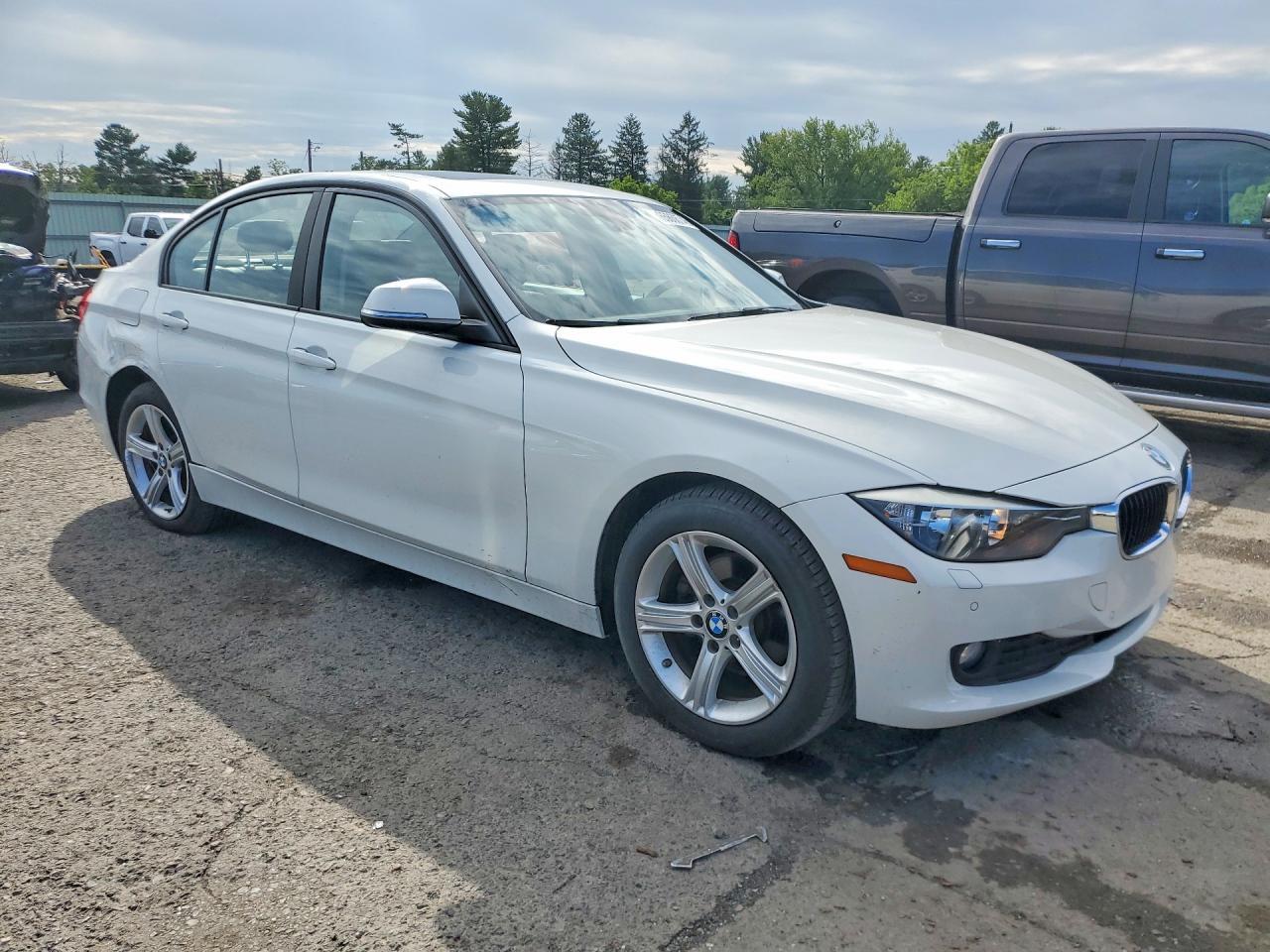 2015 BMW 328 D xDrive - zdjęcie 4