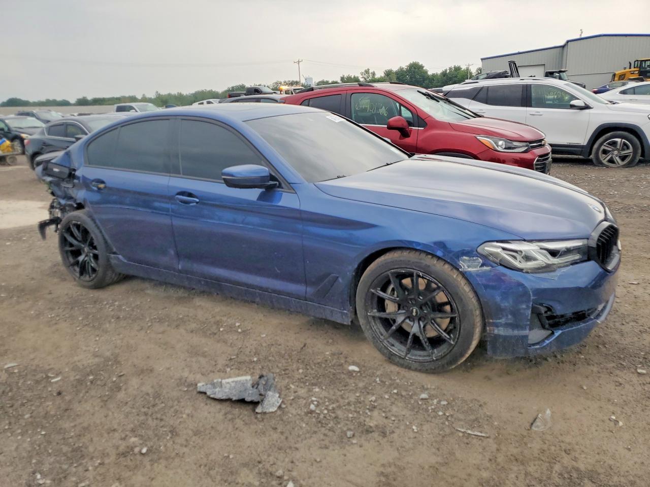 2022 BMW Seria 5 540i - zdjęcie 4