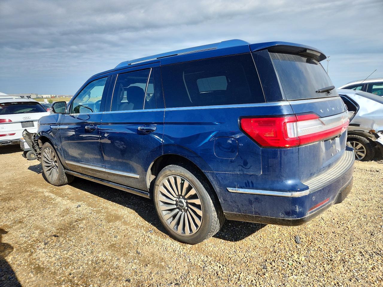 2020 Lincoln Navigator Reserve - zdjęcie 2