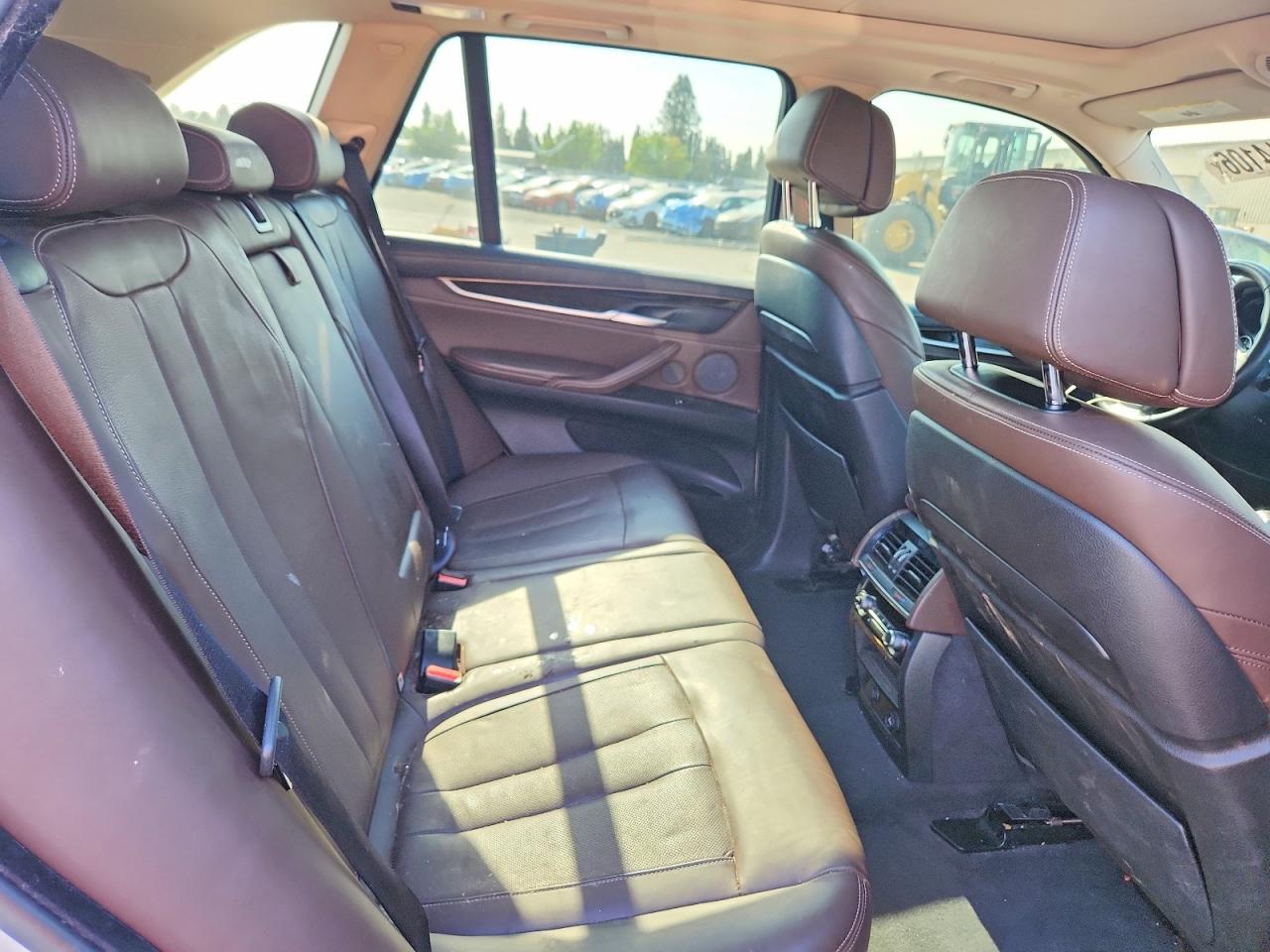 2015 BMW X5 xDrive35I - zdjęcie 10