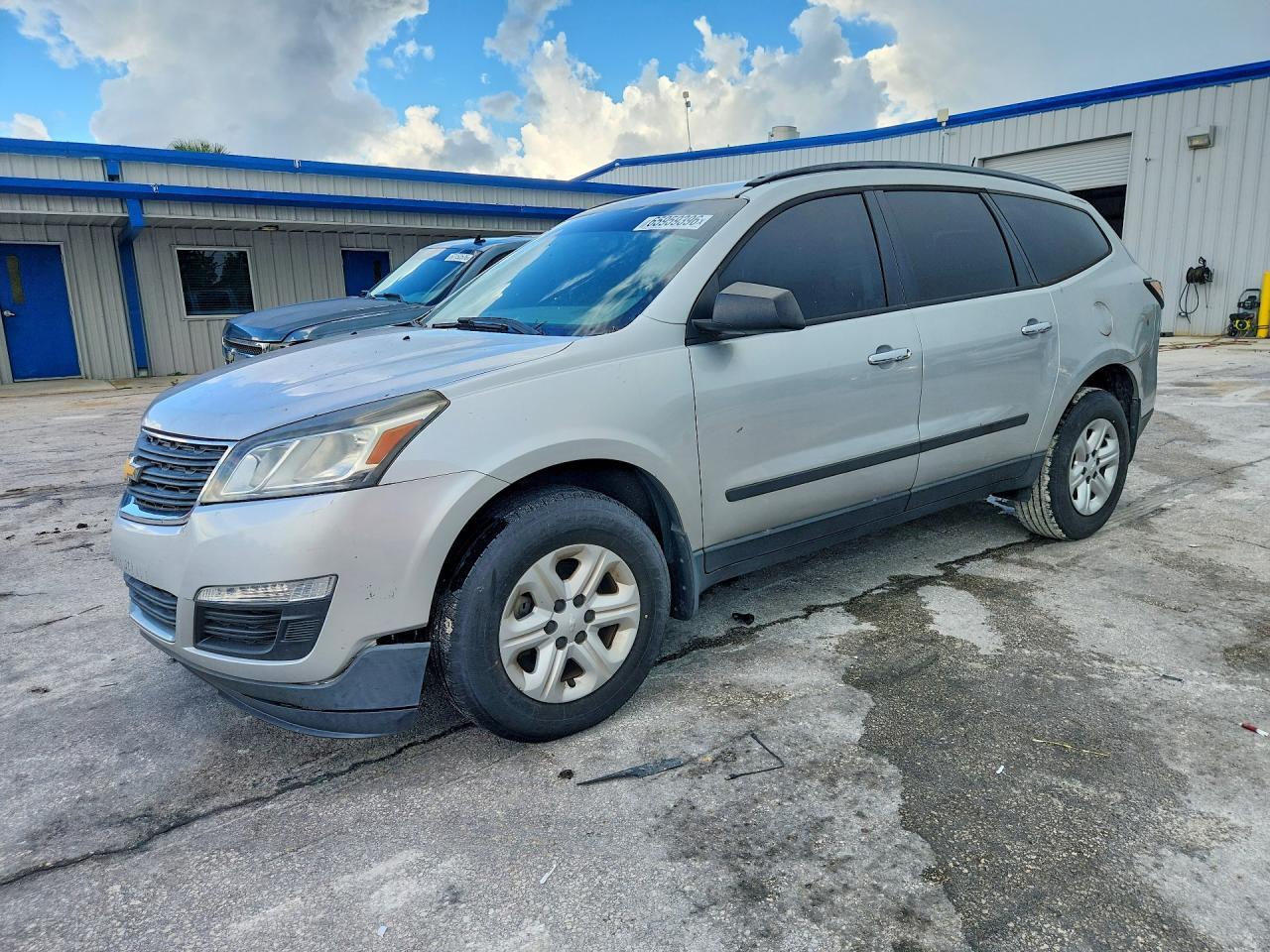 2017 Chevrolet Traverse Ls - zdjęcie główne