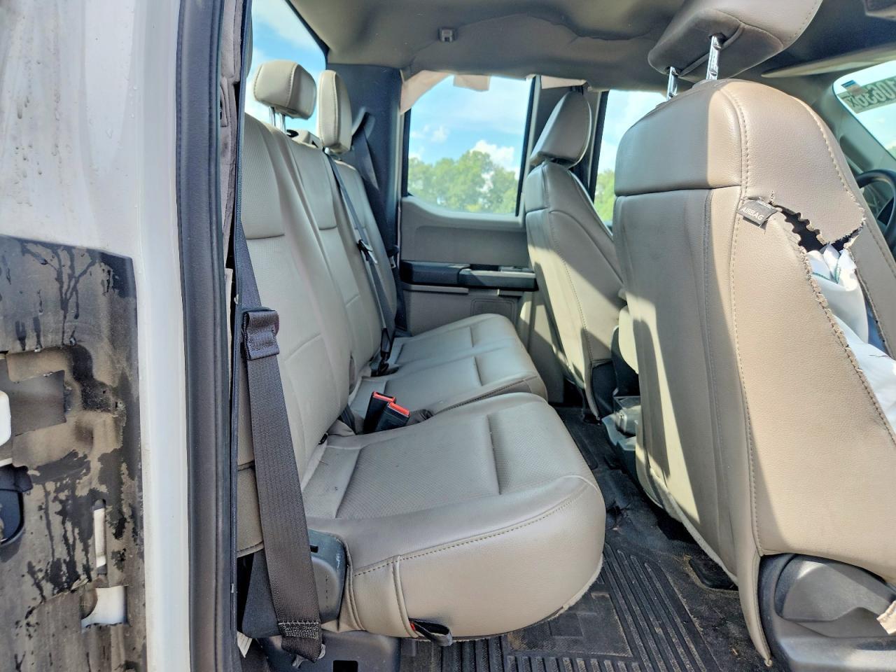 2022 Ford F250 Super Duty - zdjęcie 10