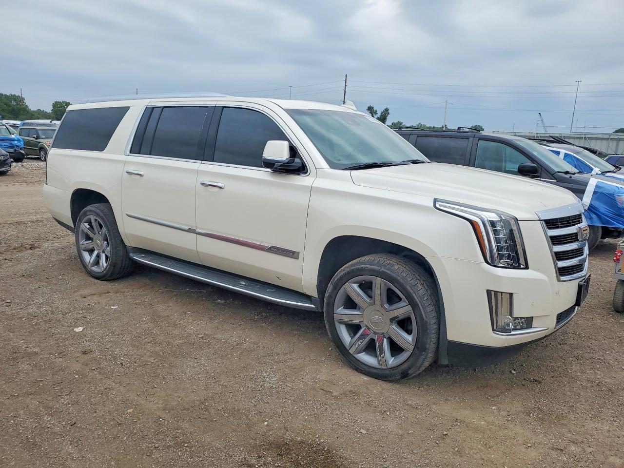 2015 Cadillac Escalade Esv Luxury - zdjęcie 4