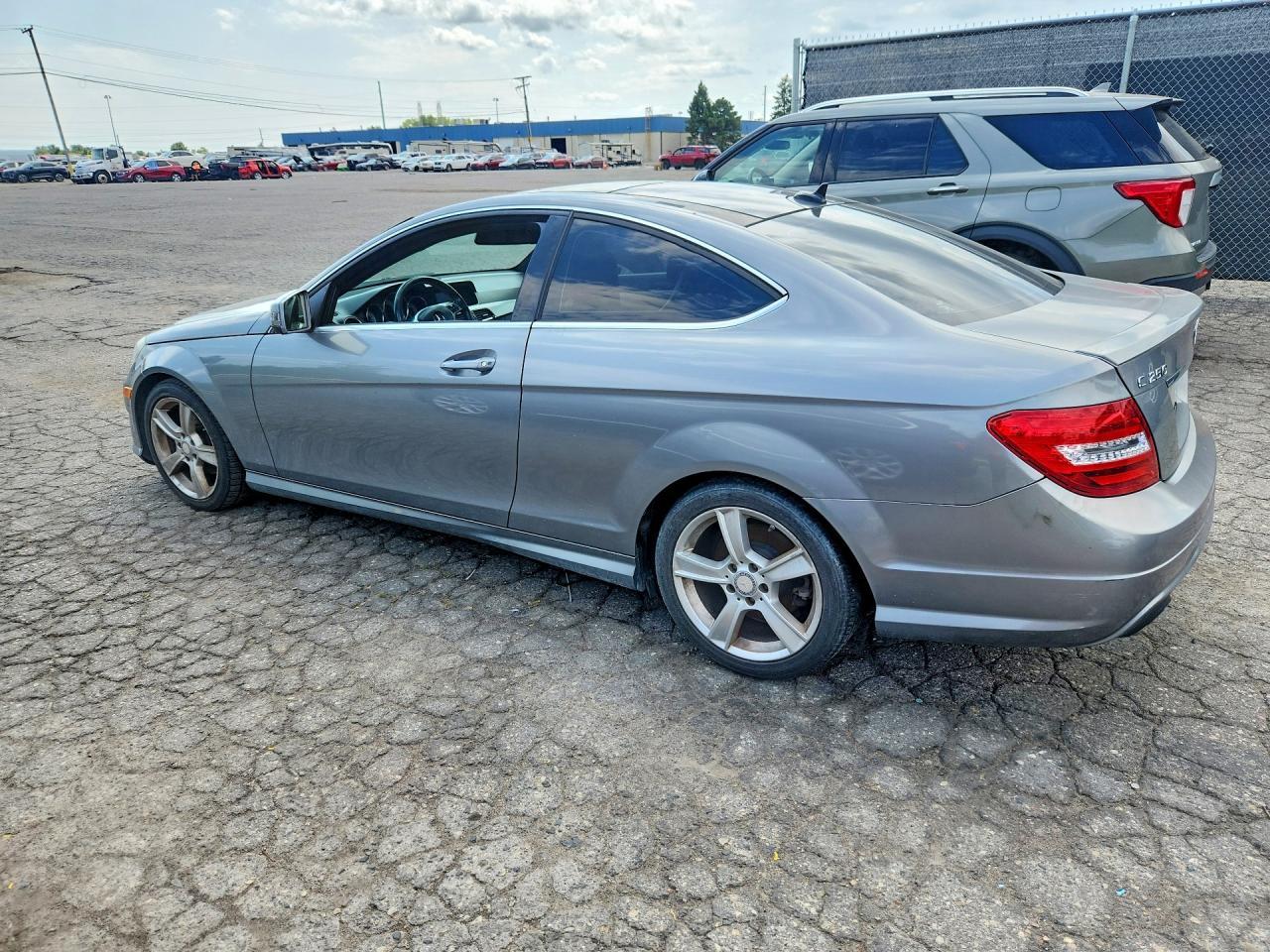 2013 Mercedes-Benz C 250 - zdjęcie 2