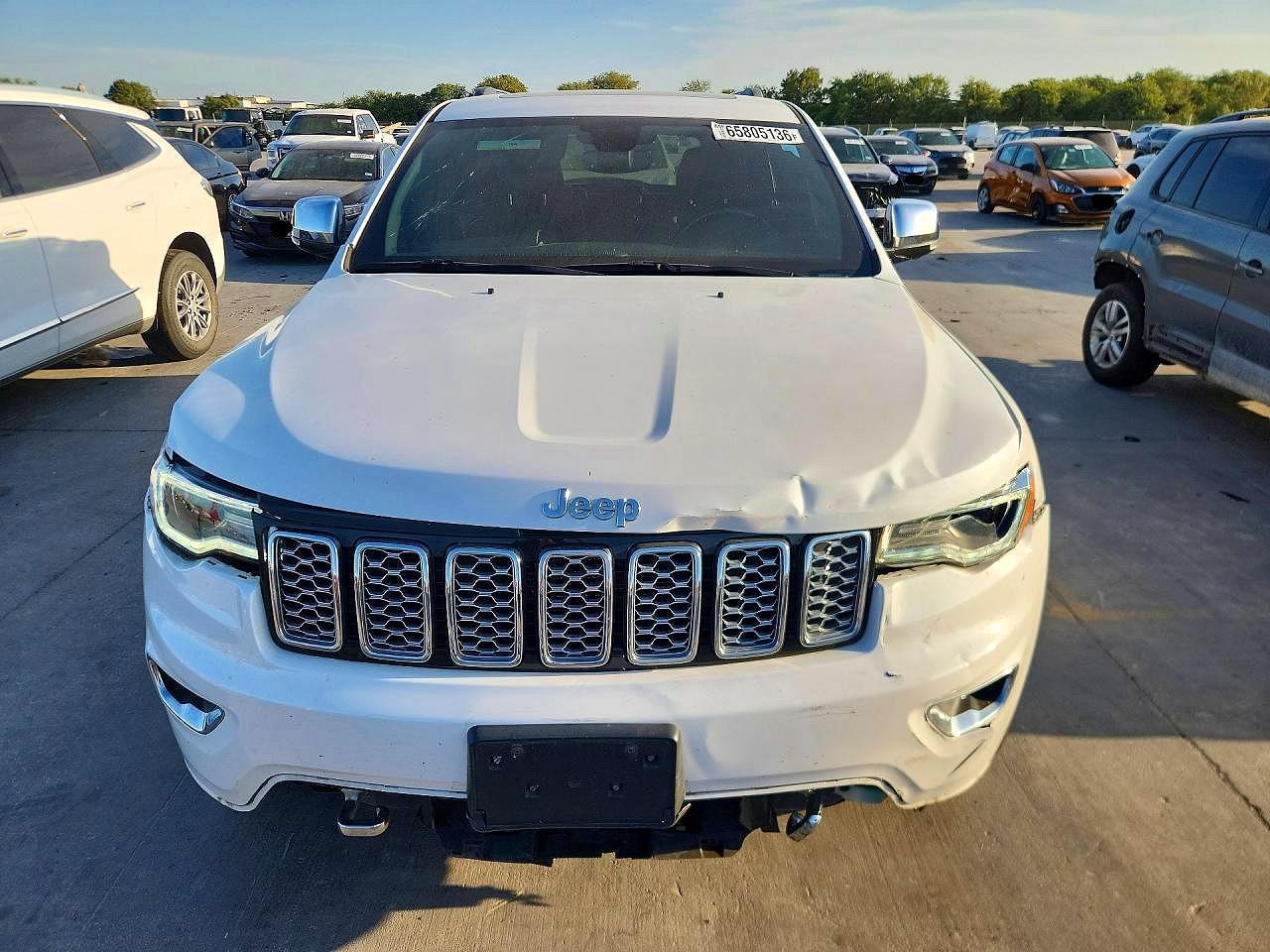 2020 Jeep Grand Cherokee Overland - zdjęcie 5
