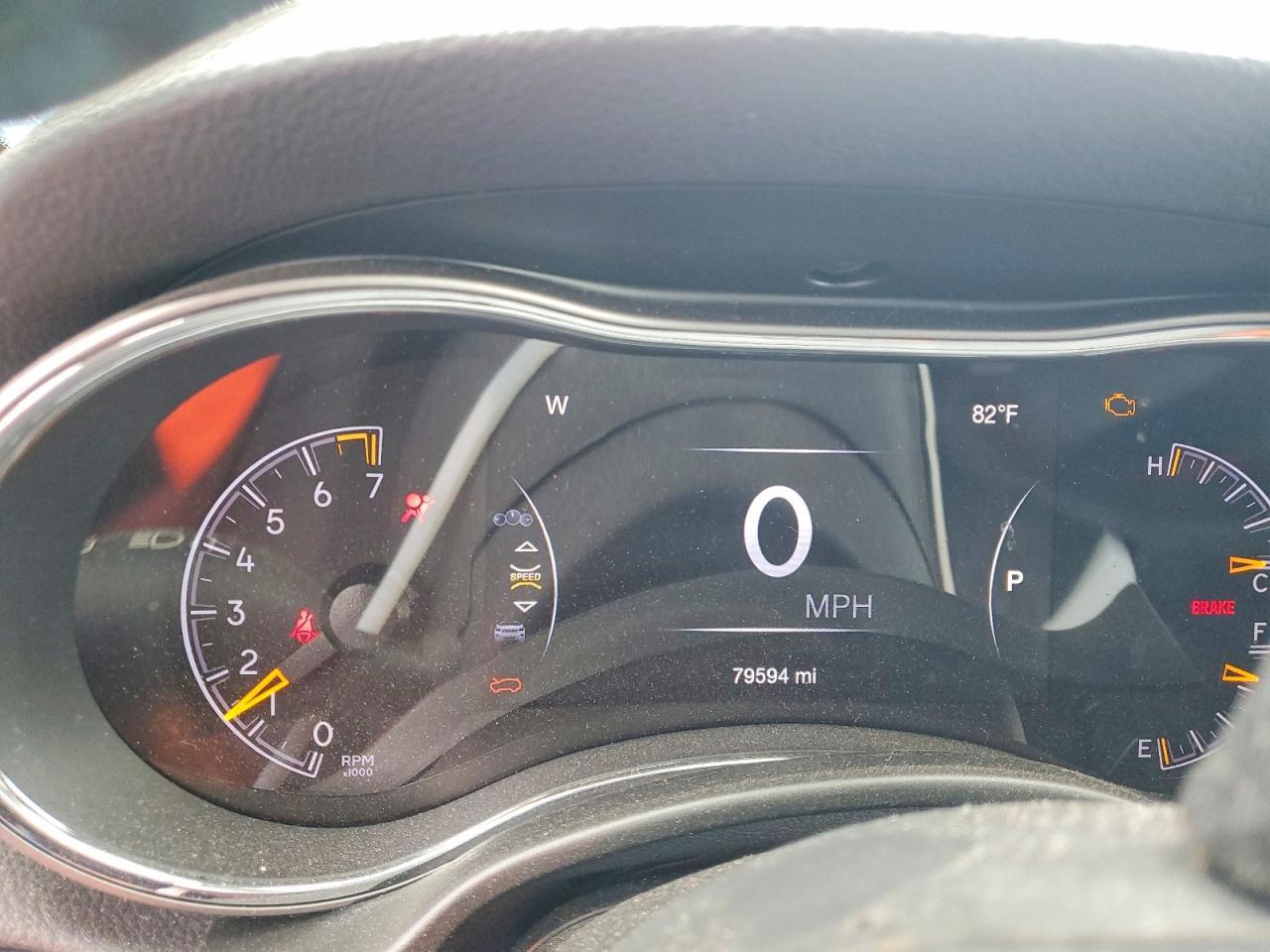 2019 Jeep Grand Cherokee Laredo - zdjęcie 9