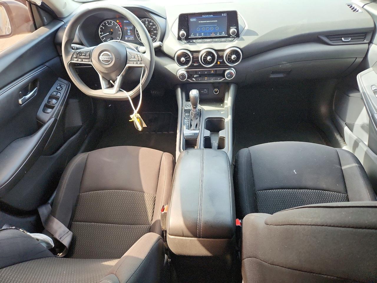 2023 Nissan Sentra S - zdjęcie 8
