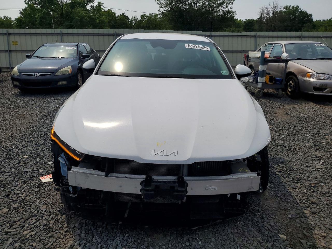 2023 Kia K5 Lxs - zdjęcie 5