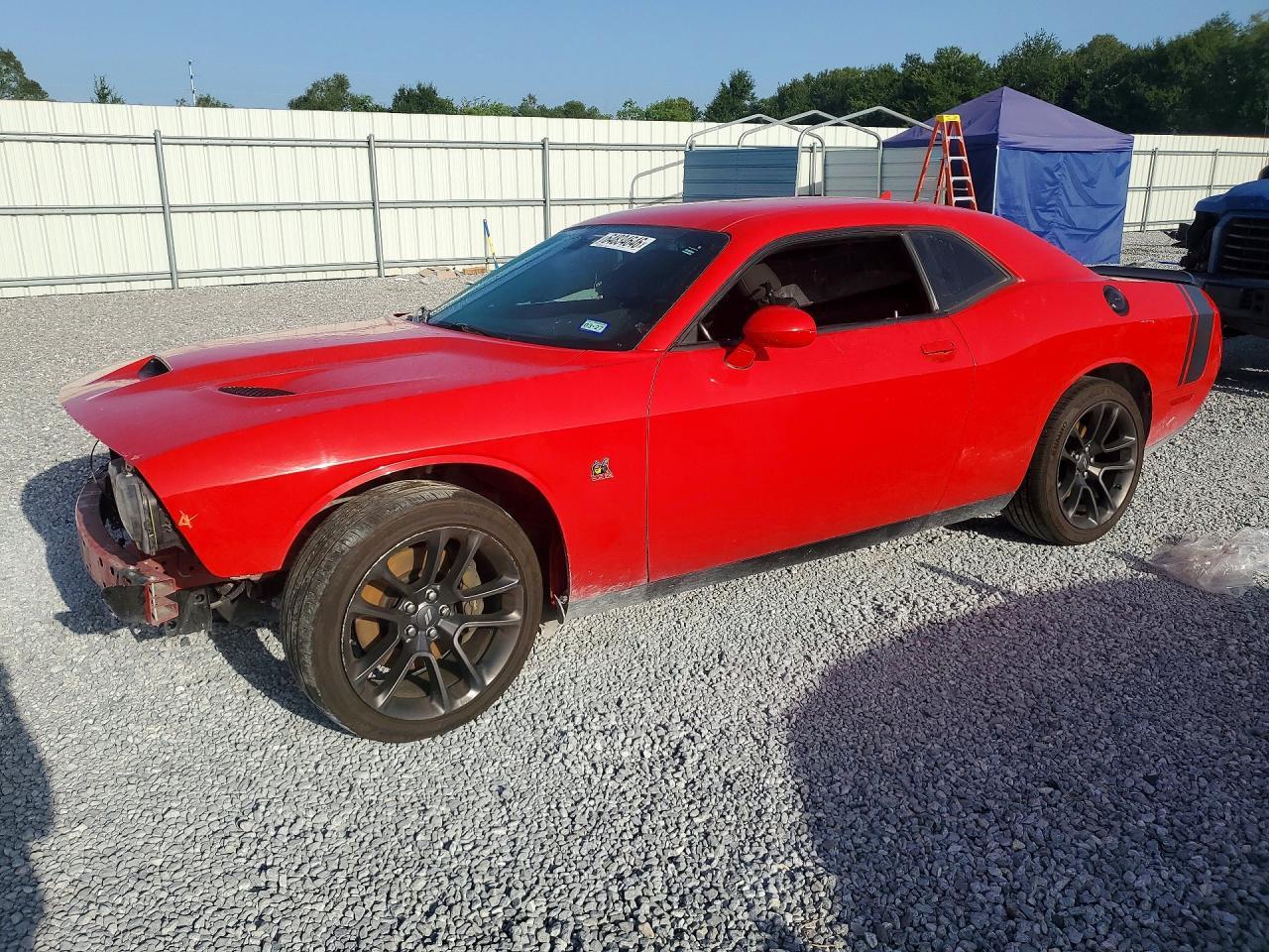 2021 Dodge Challenger R/T Scat Pack - zdjęcie główne