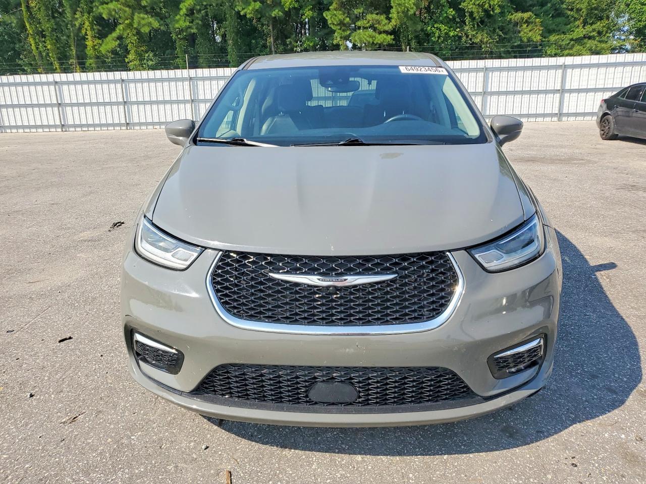 2022 Chrysler Pacifica Hybrid Touring L - zdjęcie 5