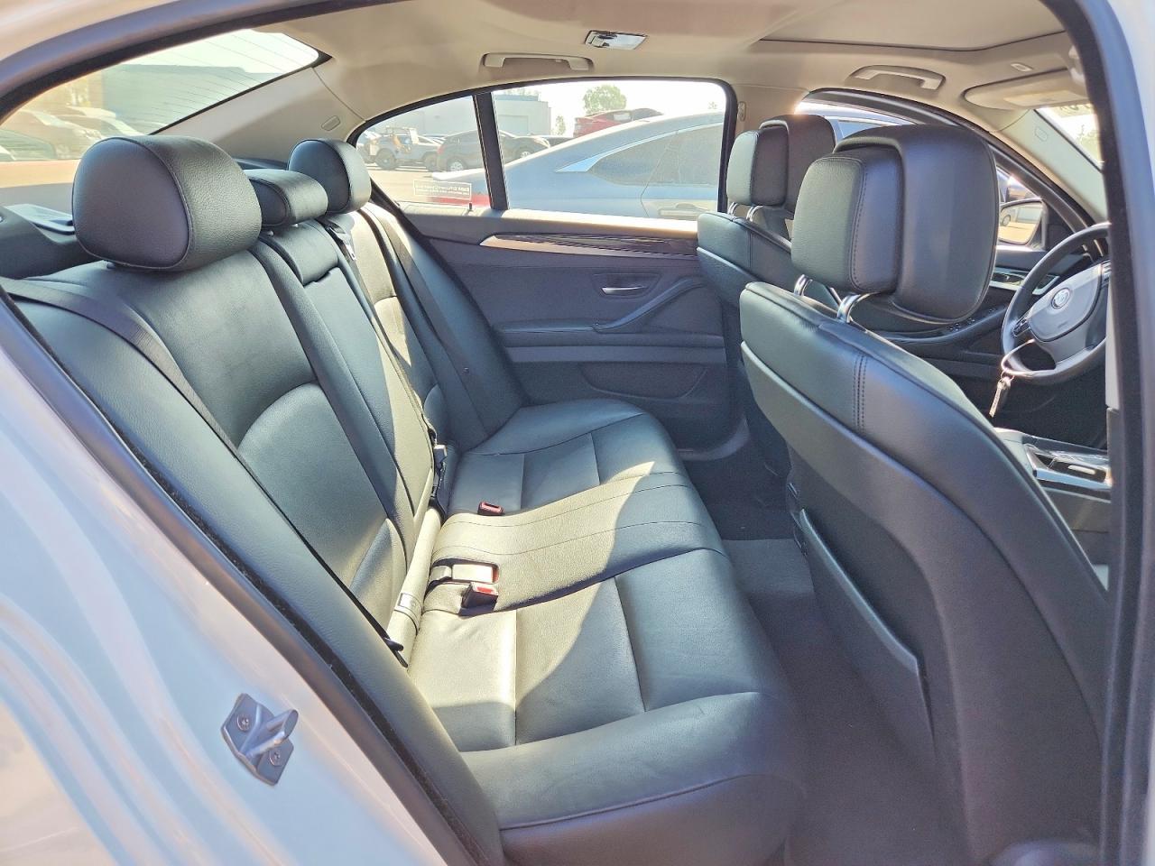 2013 BMW 528 I - zdjęcie 10