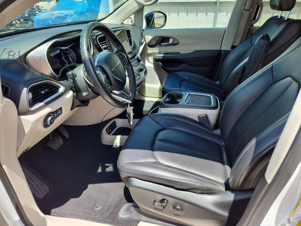 2024 Chrysler Pacifica Touring L - zdjęcie 7