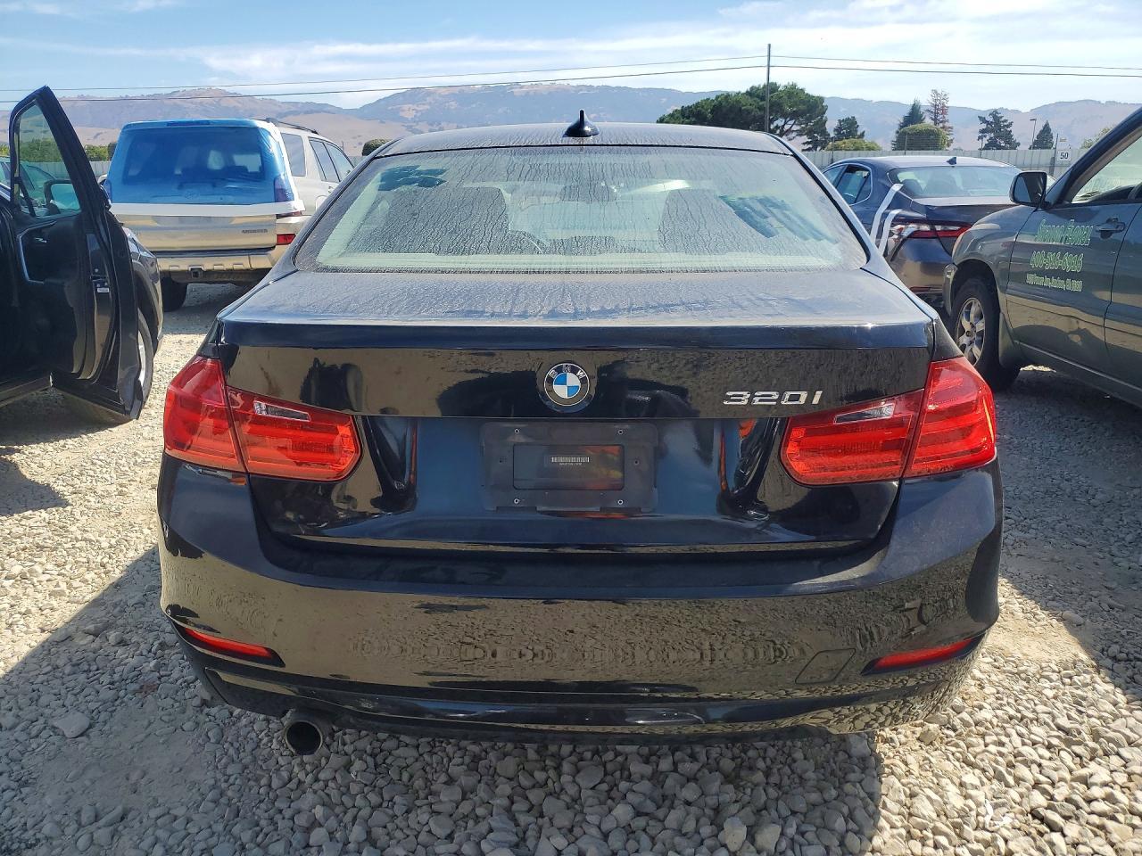 2014 BMW 320 I - zdjęcie 6