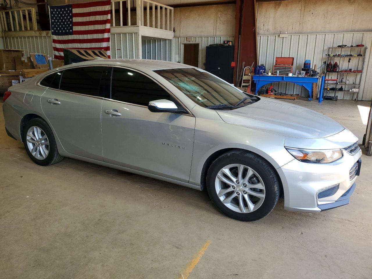 2017 Chevrolet Malibu Lt - zdjęcie 4