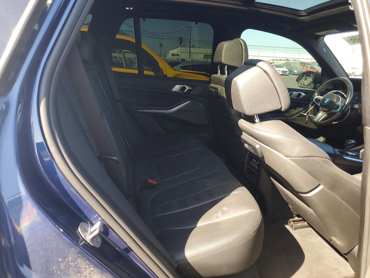 2021 BMW X5 Sdrive 40I - zdjęcie 11