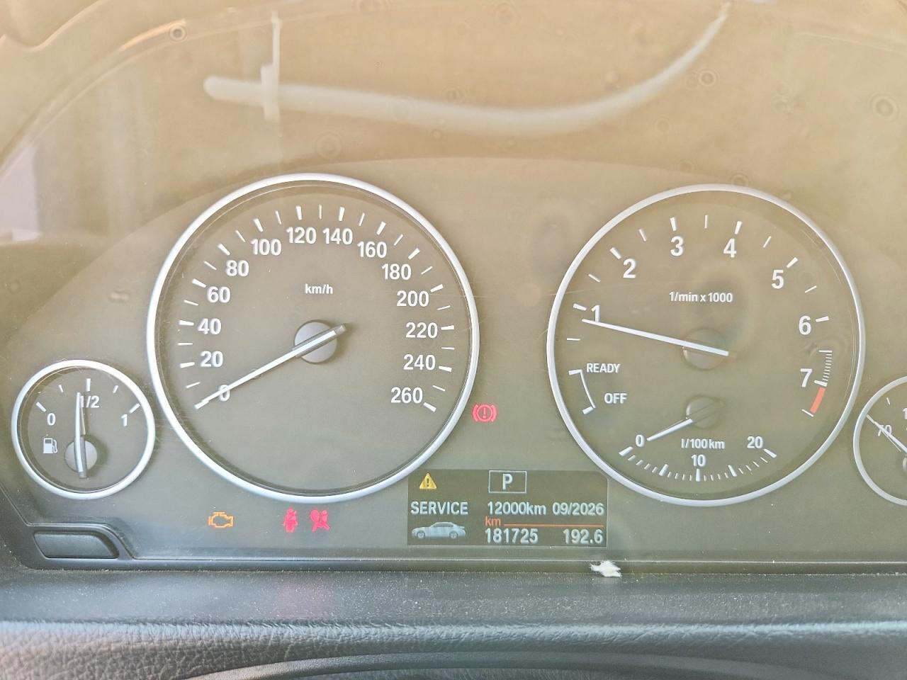 2013 BMW Seria 3 328i - zdjęcie 9