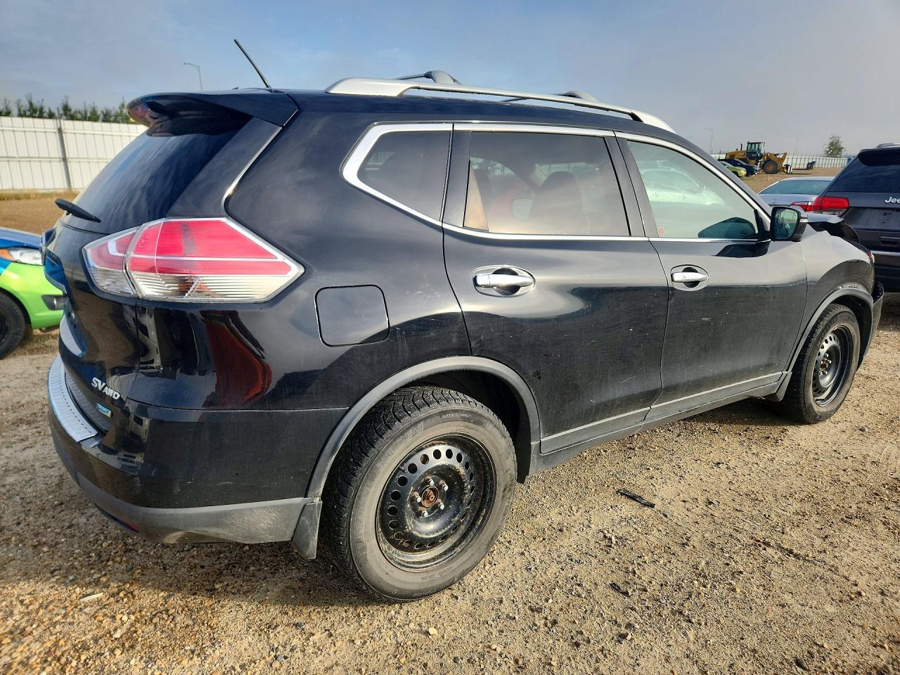 2014 Nissan Rogue S - zdjęcie 3