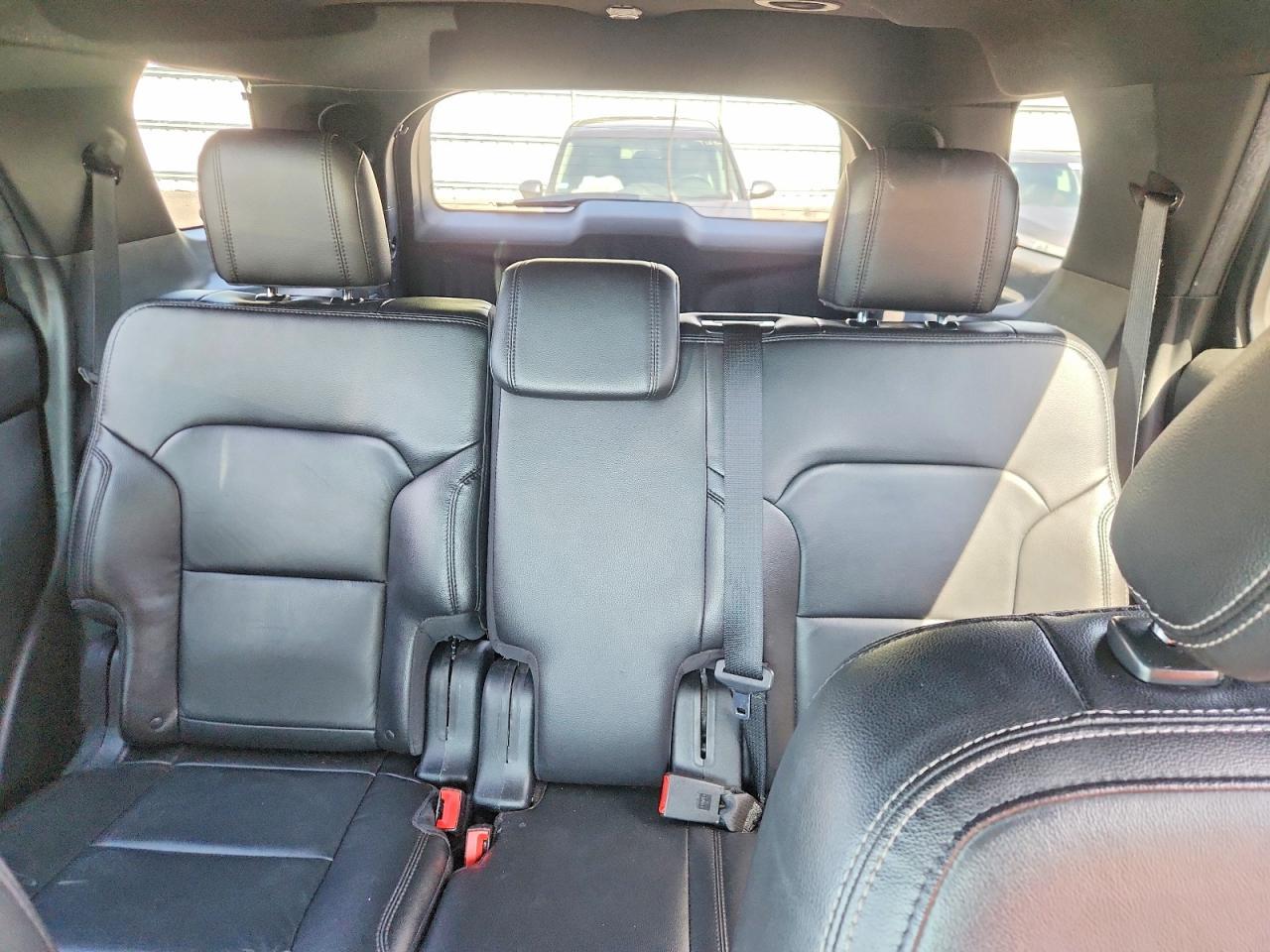 2018 Ford Explorer Limited - zdjęcie 10