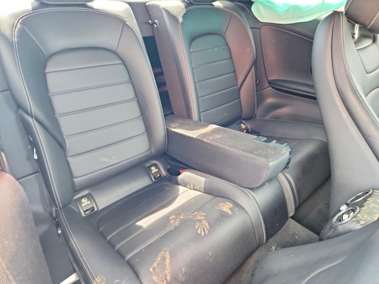 2017 Mercedes-Benz C 300 - zdjęcie 10