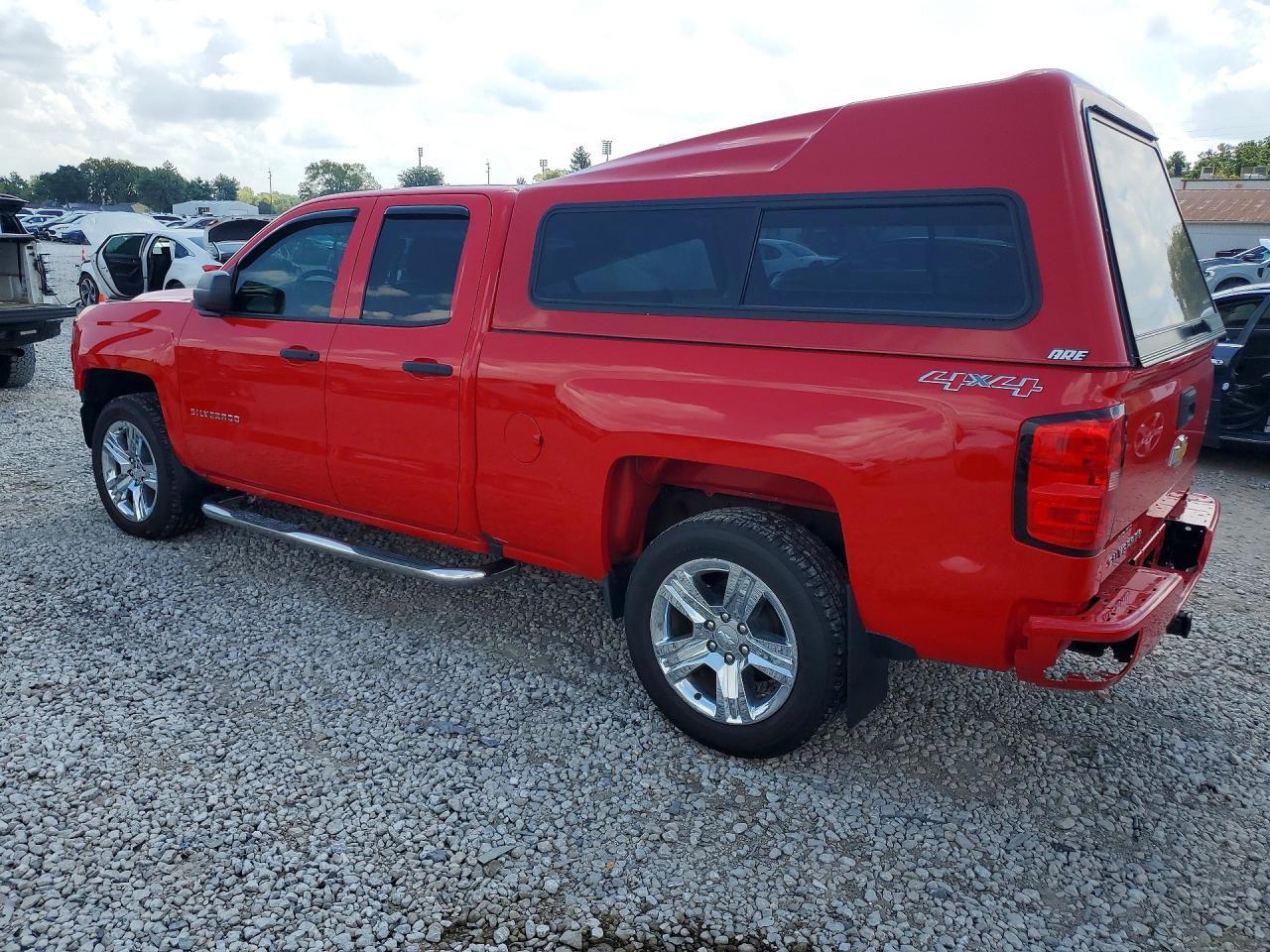 2016 Chevrolet Silverado K1500 Custom - zdjęcie 2