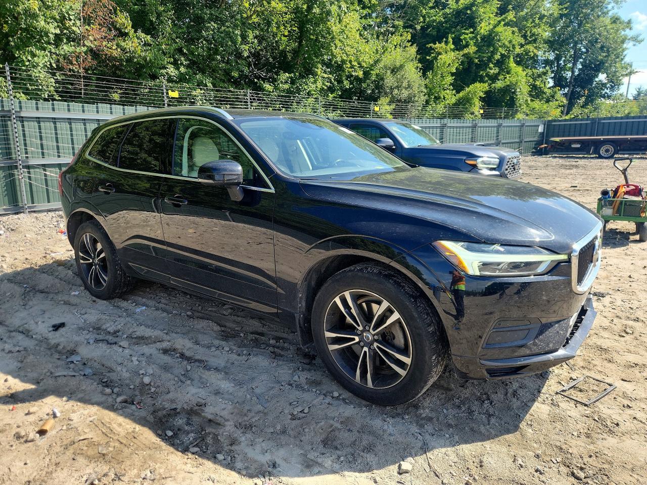 2018 Volvo Xc60 T6 Momentum - zdjęcie 4