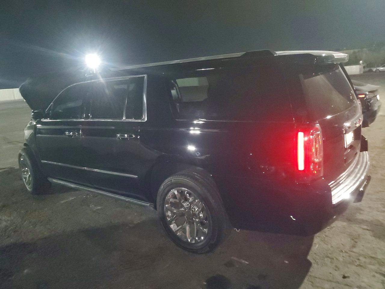2015 GMC Yukon Xl Denali - zdjęcie 2