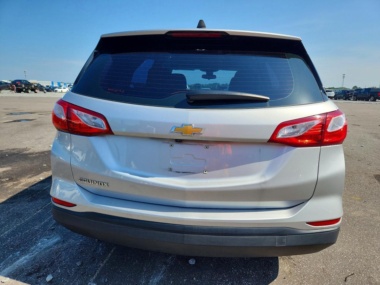 2020 Chevrolet Equinox Ls - zdjęcie 6