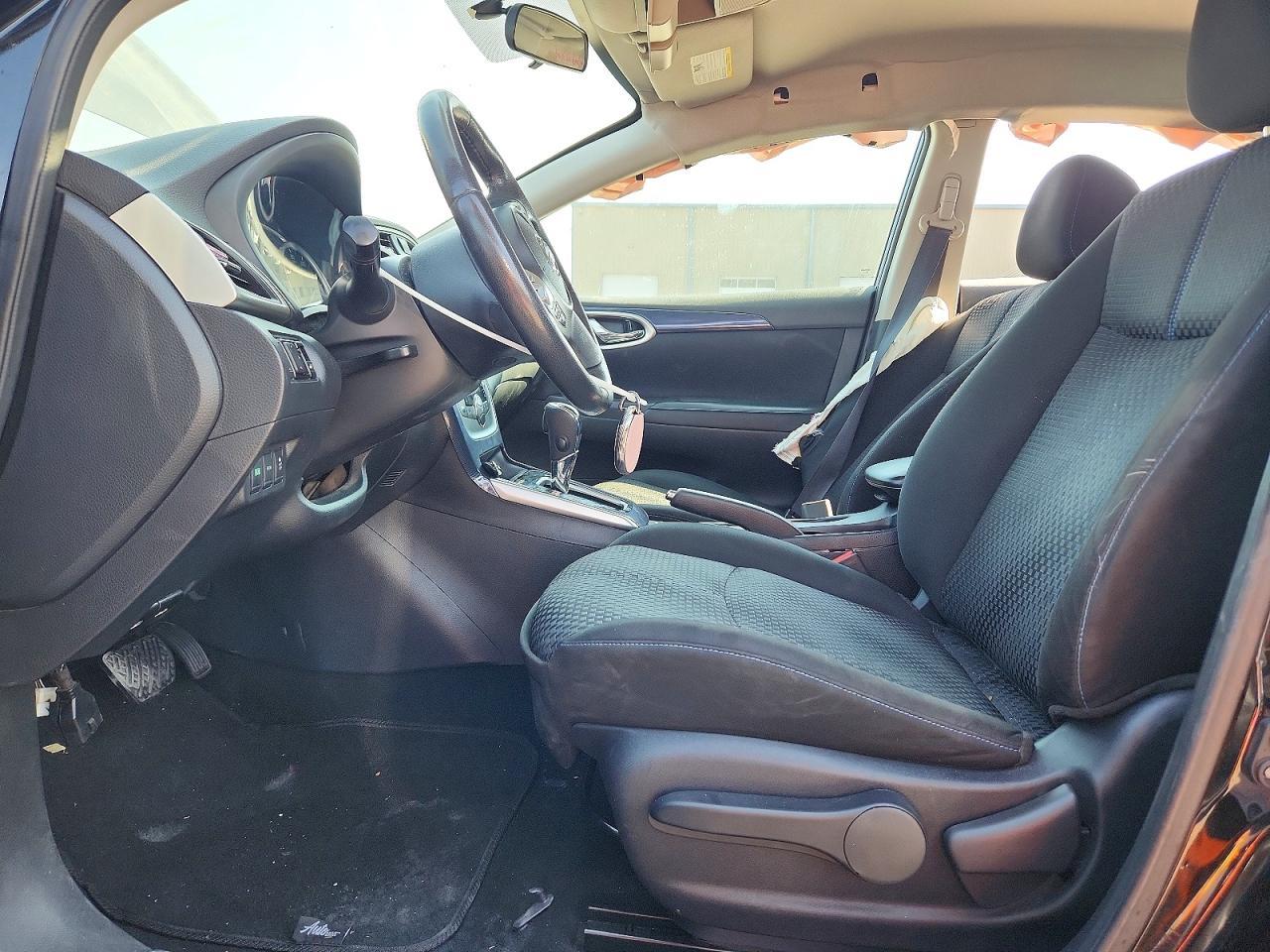 2018 Nissan Sentra Sr - zdjęcie 7